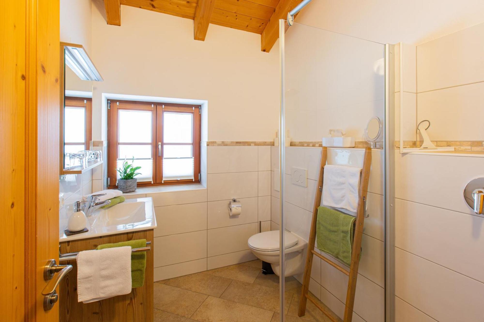 Vila Schleipfnerhof Urlaub Auf Dem Bauernhof Bernau am Chiemsee Exteriér fotografie